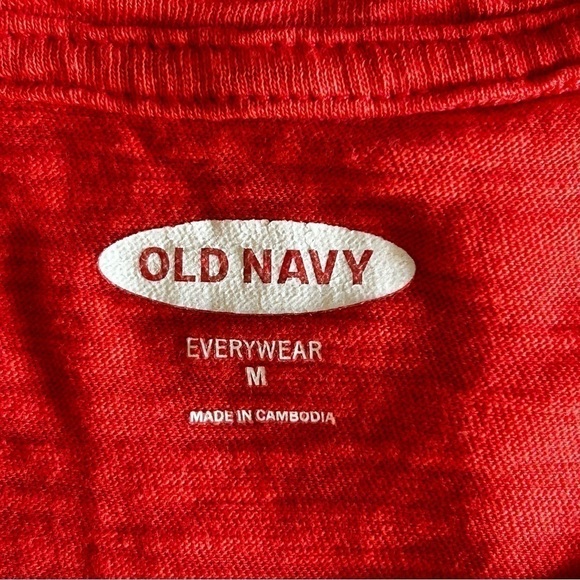 Old Navy Women's "Everywear" Relaxed Fit Tank Top, Medium - Picture 3 of 4